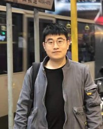 Portrait of Weiyu Guo